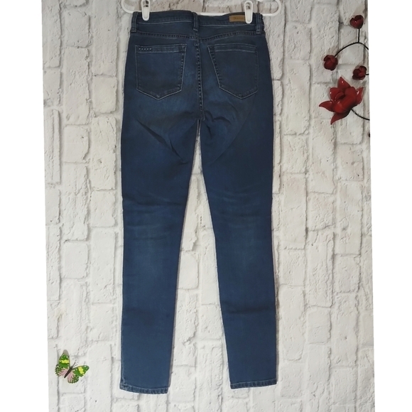 Blank NYC Distress The Reade Jeans‎ - Picture 3 of 4